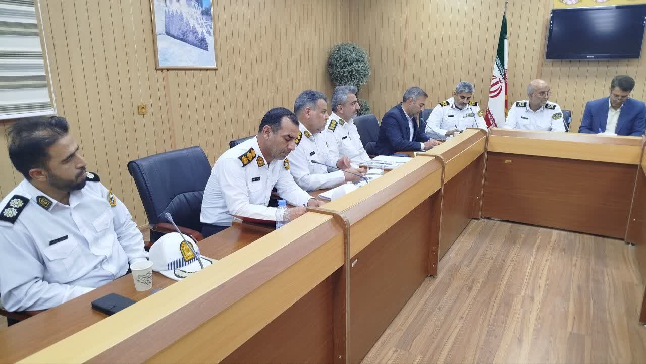 حضور فعالانه پلیس راهور در محورهای منتهی به مرز مهران