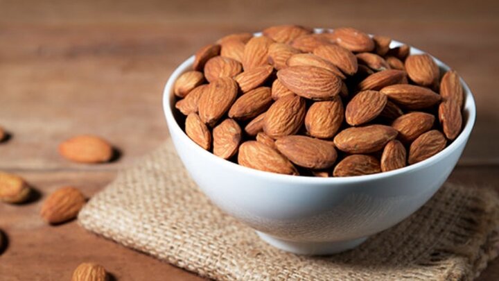 آیا مصرف بیش از حد بادام برای بدن مضر است؟