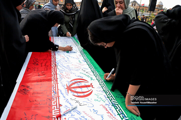 برگزاری رویداد فرهنگی، تبیینی «پای کار ایران» در همدان