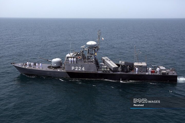 برگزاری رژه دریایی یگان‌های شناور سطحی شرکت کننده در رزمایش امداد و نجات 2025 دریایی خزر