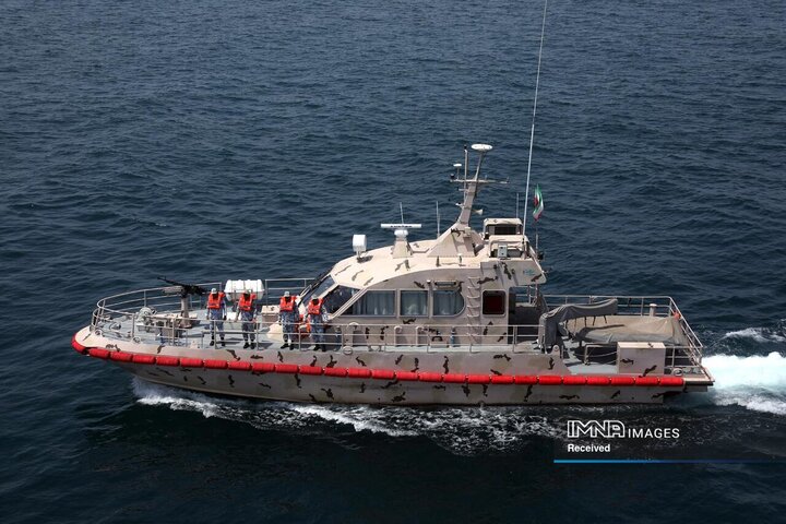 برگزاری رژه دریایی یگان‌های شناور سطحی شرکت کننده در رزمایش امداد و نجات 2025 دریایی خزر