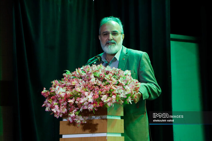 آیین تکریم و معارفه مدیرکل کانون پرورش فکری کودکان و نوجوانان استان اصفهان