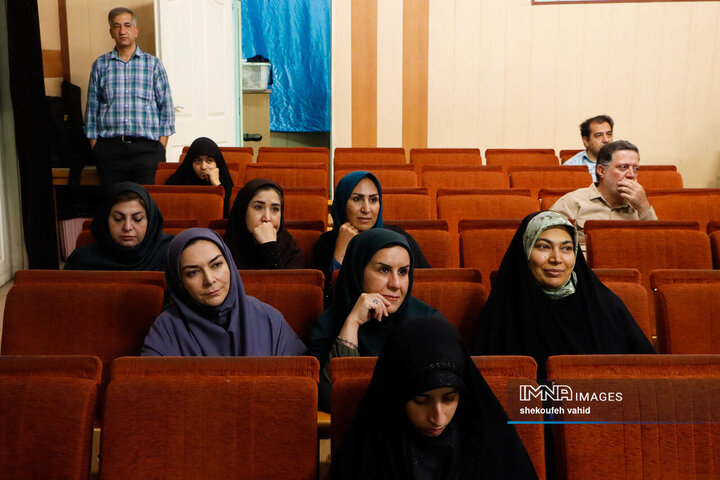 آیین تکریم و معارفه مدیرکل کانون پرورش فکری کودکان و نوجوانان استان اصفهان