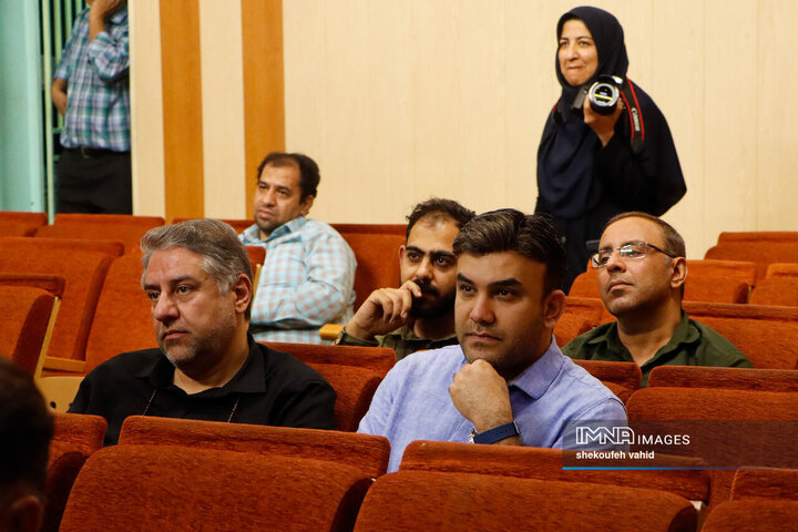 آیین تکریم و معارفه مدیرکل کانون پرورش فکری کودکان و نوجوانان استان اصفهان