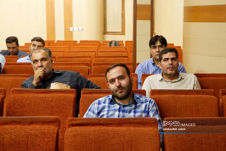 آیین تکریم و معارفه مدیرکل کانون پرورش فکری کودکان و نوجوانان استان اصفهان