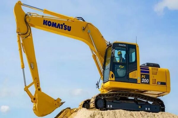 بیل میکانیکی ۲۰۰ میلیاردی قاچاق در توقیف پلیس