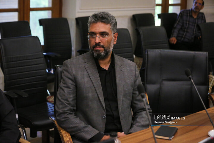 اولین نشست شورای فضای مجازی استان اصفهان