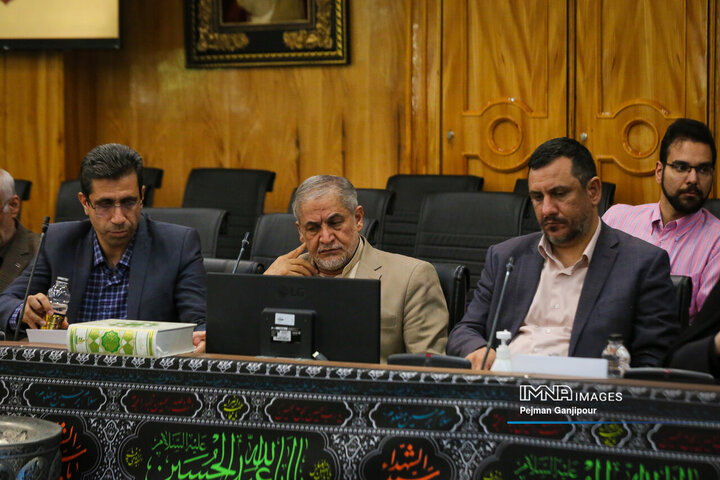 اولین نشست شورای فضای مجازی استان اصفهان