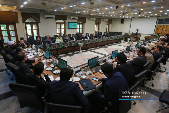 اولین نشست شورای فضای مجازی استان اصفهان