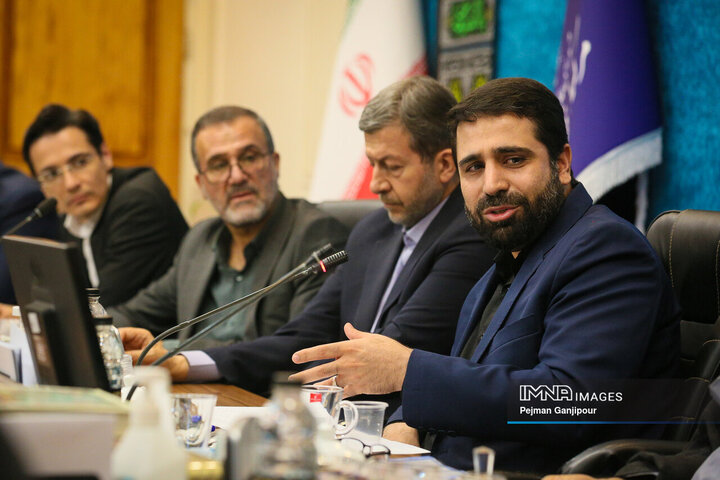 اولین نشست شورای فضای مجازی استان اصفهان