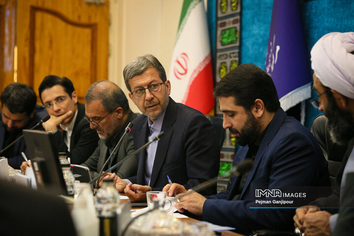 اولین نشست شورای فضای مجازی استان اصفهان