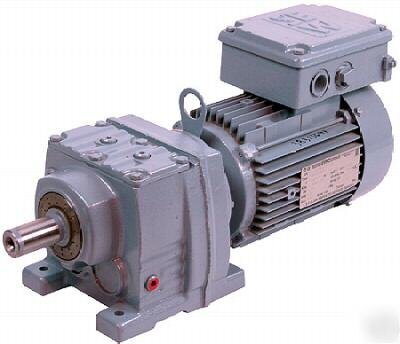 گیربکس برند SEW مناسب برای پمپ آب