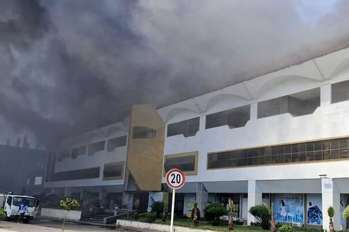 منطقه آزاد انزلی کجاست؟ | جزئیات کامل آتشسوزی در مجتمع ونوس منطقه آزاد انزلی