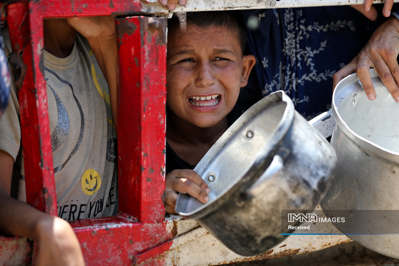 ما با آب، گرسنگیمان را به سکوت کشاندهایم