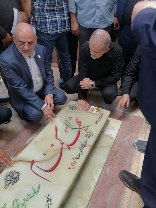 سفر سرزده رییس‌جمهور به قم