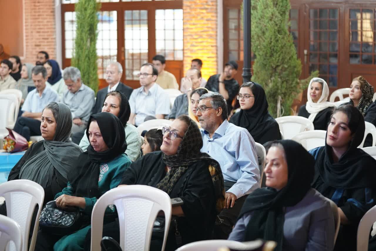 تجلیل از پیشکسوت نمایش ایرانی و ستاره تئاتر لالهزار در رفسنجان