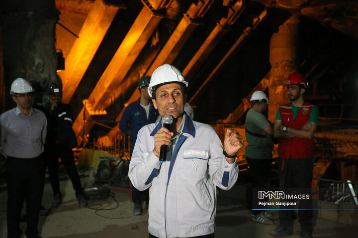 بازدید روسای ادارات و کارشناسان برنامه‌ریزی مناطق شهرداری از پروژه‌های شاخص اصفهان