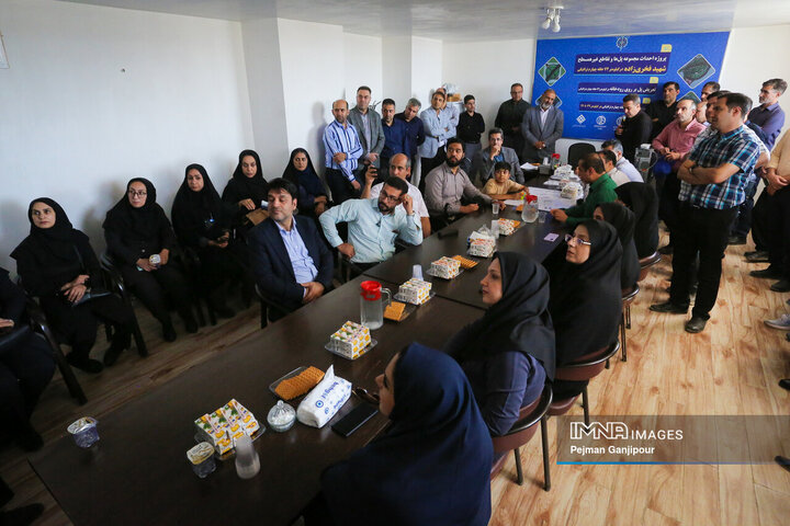 بازدید روسای ادارات و کارشناسان برنامه‌ریزی مناطق شهرداری از پروژه‌های شاخص اصفهان