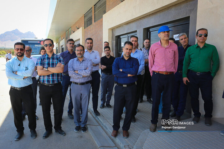 بازدید روسای ادارات و کارشناسان برنامه‌ریزی مناطق شهرداری از پروژه‌های شاخص اصفهان