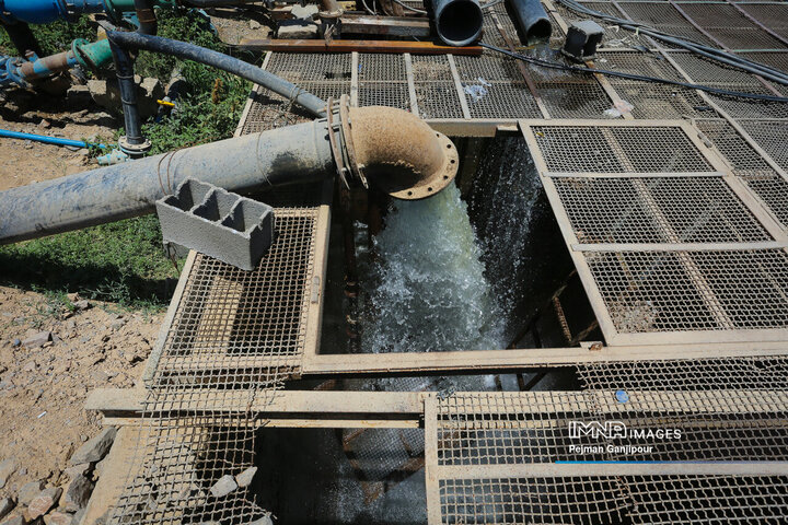 بازدید روسای ادارات و کارشناسان برنامه‌ریزی مناطق شهرداری از پروژه‌های شاخص اصفهان