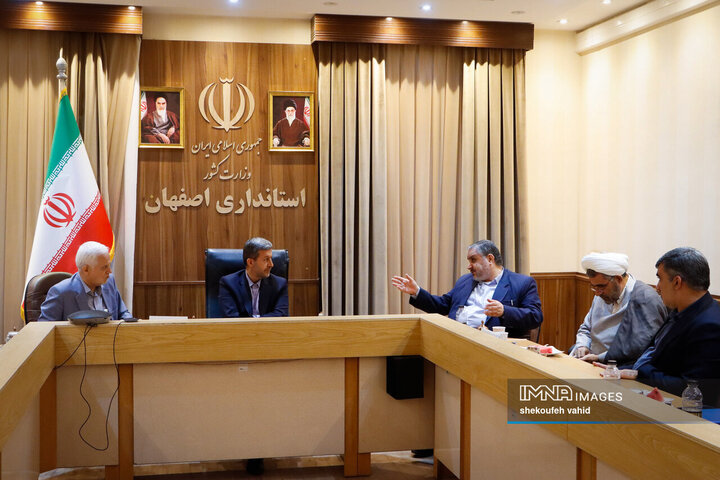 جلسه اعضای شورای سیاست‌گذاری دومین کنگره ملی سلمان فارسی