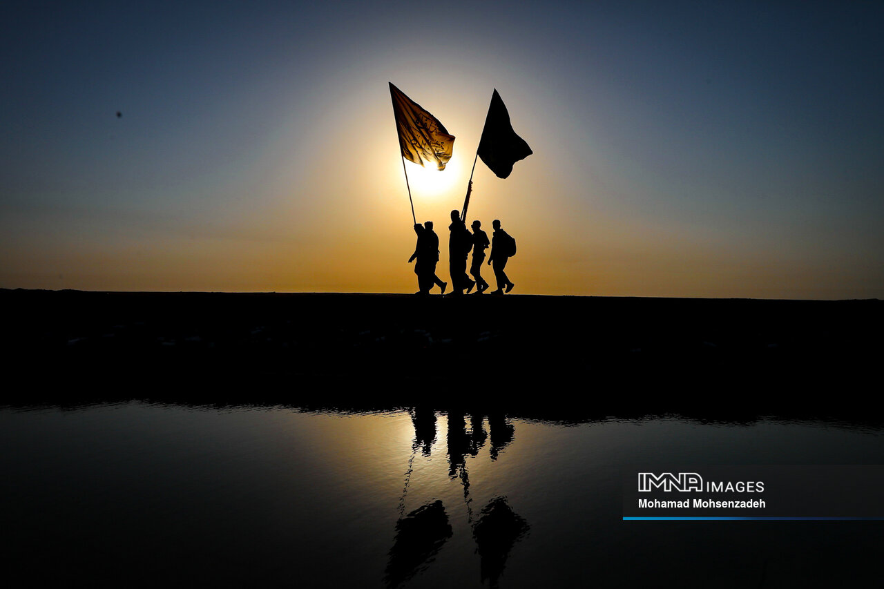 پیادهروی اربعین؛ همایش عشق و خدمت