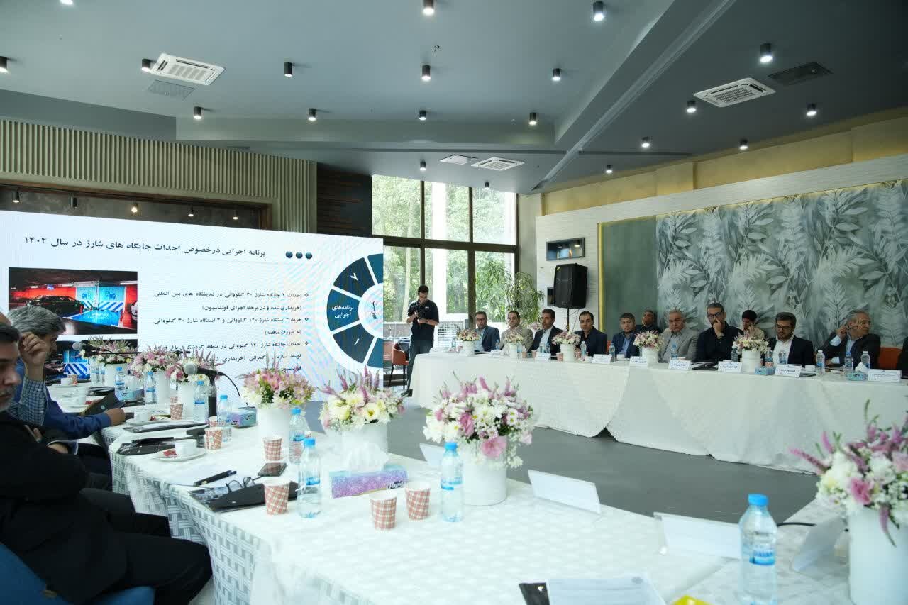 تشریح تجربیات موفق اصفهان در حوزه برقیسازی حملونقل در نشست کلانشهرها