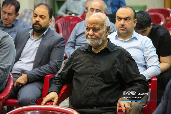 نشست استاندار و مجمع نیروهای انقلاب استان اصفهان