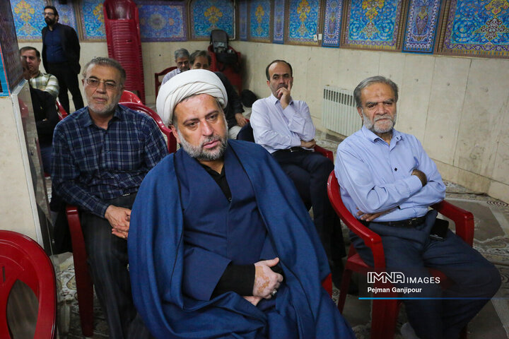 نشست استاندار و مجمع نیروهای انقلاب استان اصفهان