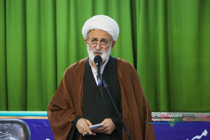 نشست استاندار و مجمع نیروهای انقلاب استان اصفهان