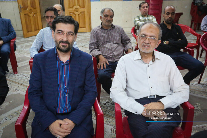 نشست استاندار و مجمع نیروهای انقلاب استان اصفهان