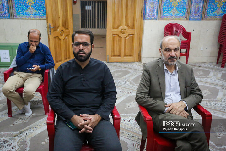 نشست استاندار و مجمع نیروهای انقلاب استان اصفهان