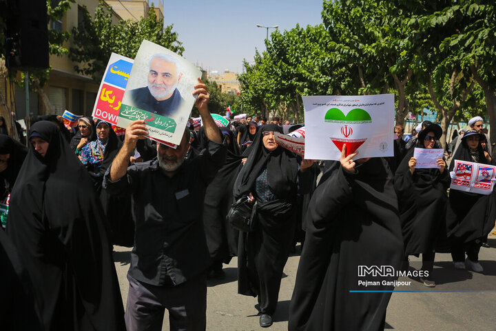 راهپیمایی جمعه‌های خشم و نصر در اصفهان