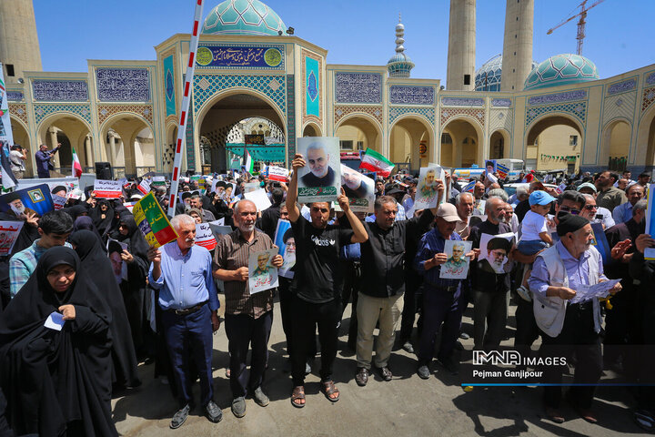 راهپیمایی جمعه‌های خشم و نصر در اصفهان