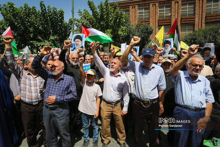 راهپیمایی جمعه‌های خشم و نصر در اصفهان