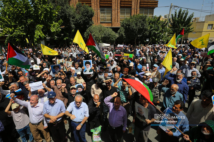 راهپیمایی جمعه‌های خشم و نصر در اصفهان