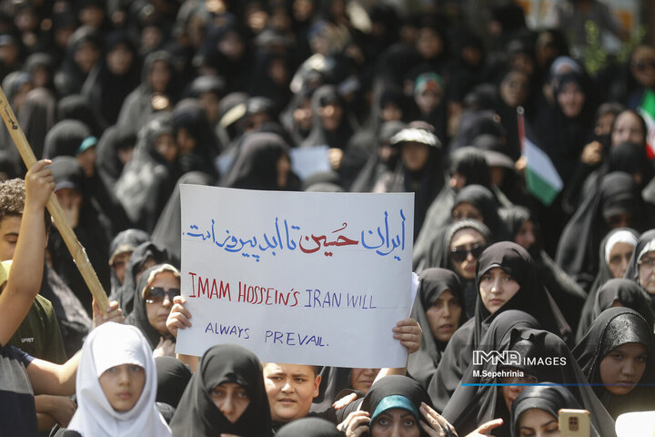 راهپیمایی جمعه‌های خشم و نصر در تبریز