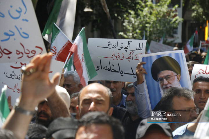 راهپیمایی جمعه‌های خشم و نصر در تبریز