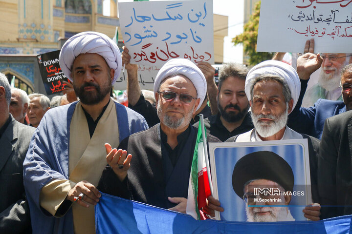 راهپیمایی جمعه‌های خشم و نصر در تبریز