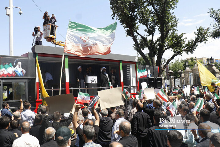 راهپیمایی جمعه‌های خشم و نصر در تبریز