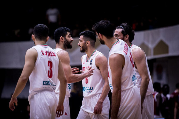 تبعات اقتصادی گریبانگیر باشگاهها است/ مانولوپولوس فراتر از انتظار ظاهر شد