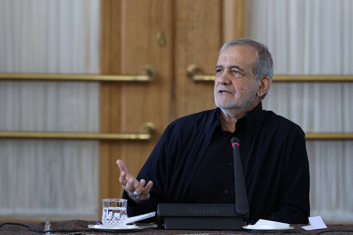 پزشکیان: بحران آب کشور جدی است/ ضرورت تناسب بین منابع و مصارف برای دستیابی به توسعه