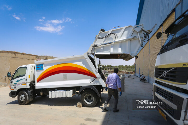 ارسال تجهیزات موکب شهرداری اصفهان به مرز چذابه و کربلا