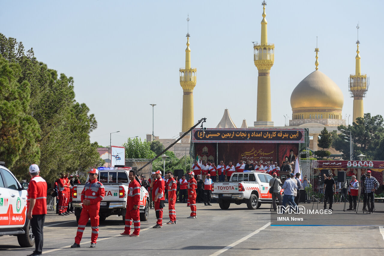 جمعیتی به رنگ داوطلبی برای خدمت در مشایه اربعین