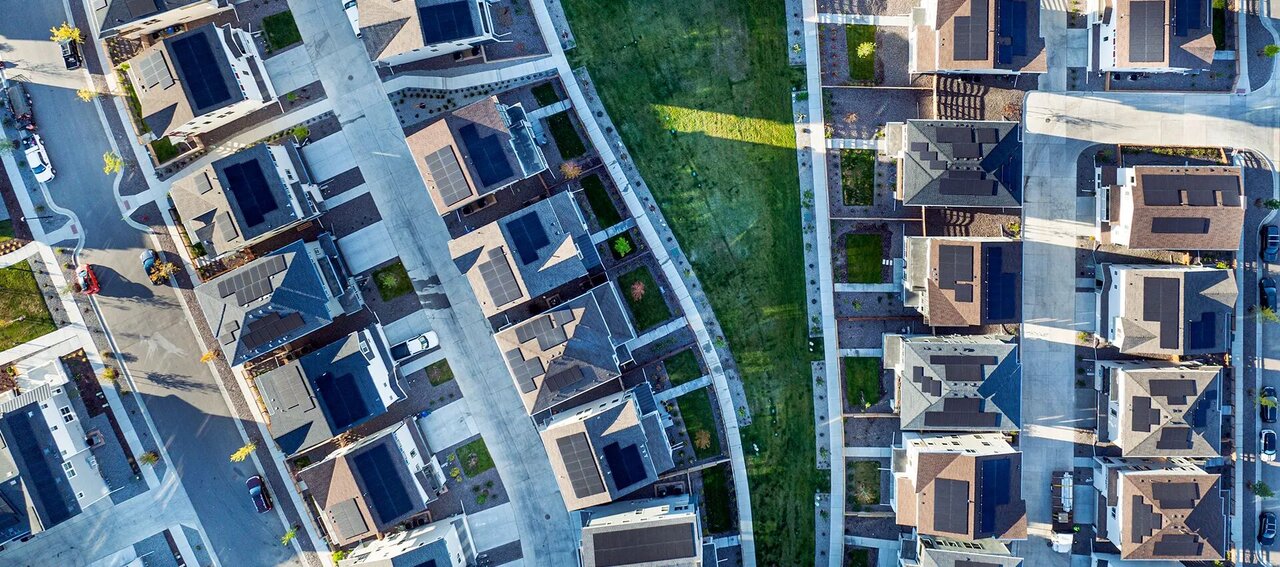 راهکارهای نوآورانه انرژیهای تجدیدپذیر در فضاهای شهری