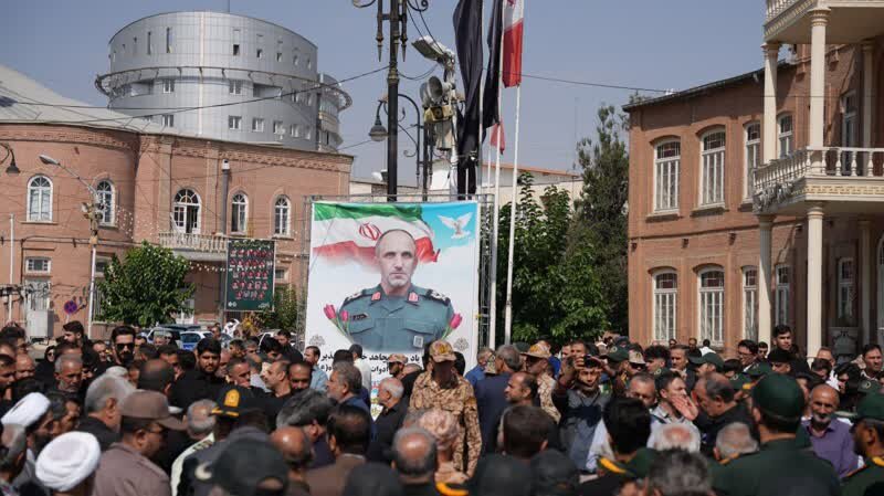پیکر سردار شهید «جواد نارنجی» در ارومیه تشییع شد