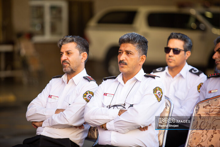 اعزام آتش‌نشانان اصفهانی به کربلا