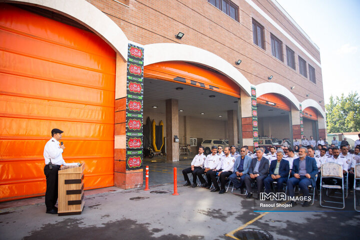 اعزام آتش‌نشانان اصفهانی به کربلا