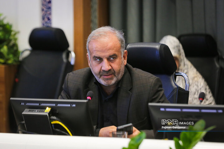 اجازه ندهیم پروژه‌هایی همچون گذر آقانجفی تکرار شود