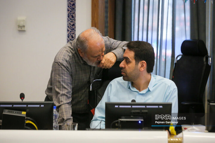 جلسه علنی شورای شهر اصفهان